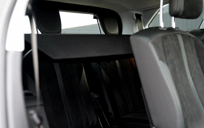 Peugeot 5008 cena 104700 przebieg: 129007, rok produkcji 2020 z Otmuchów małe 781